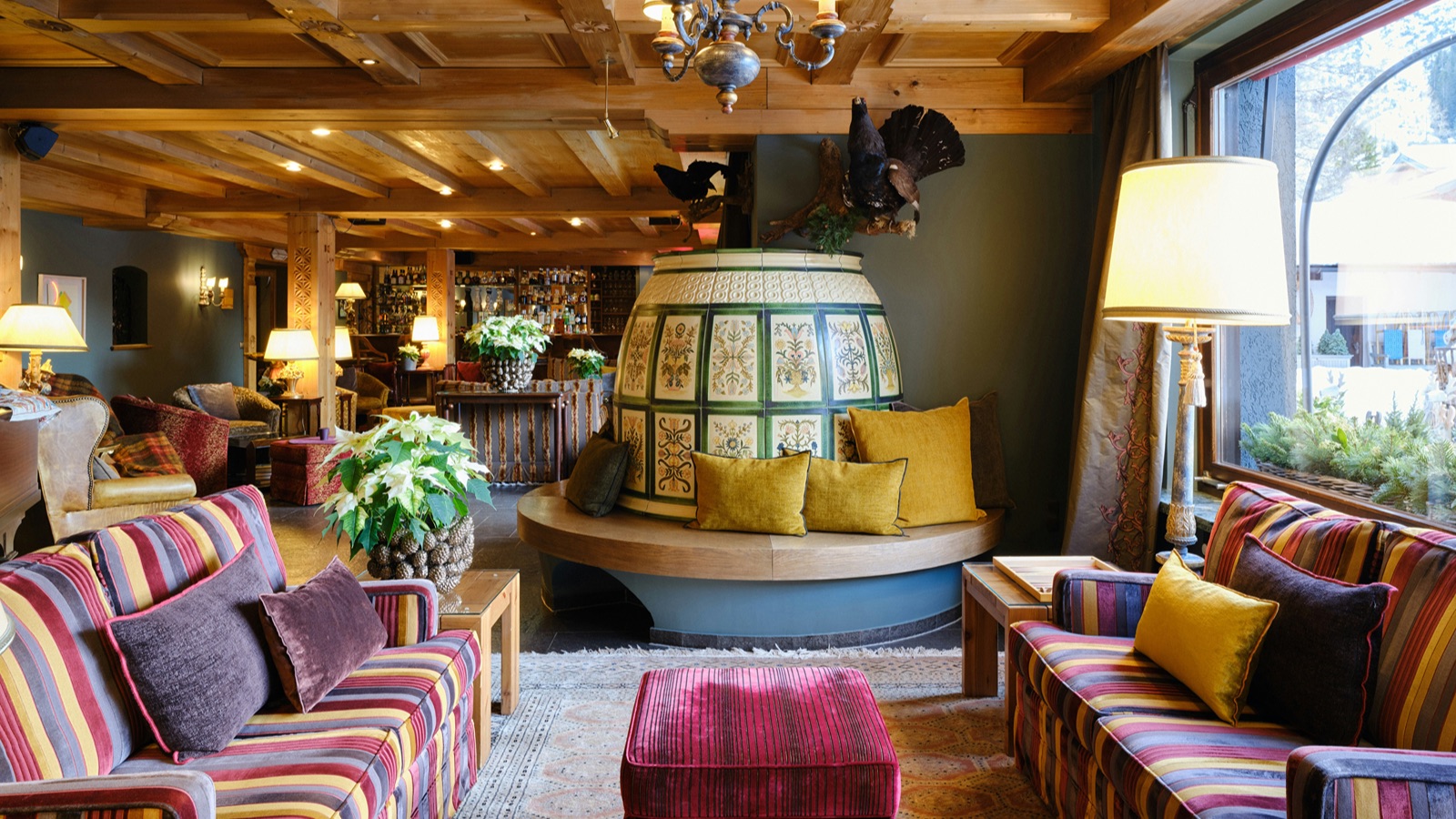 Luxury-Ski-Resort-Lech-Hotel-Kristiana-Oxford-Ski-lounge3.jpg