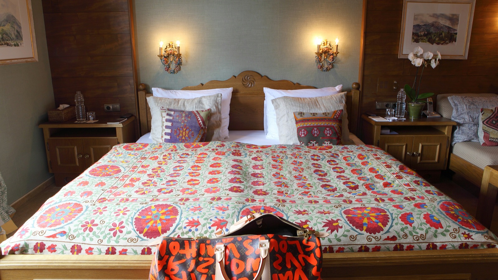 Luxury-Ski-Resort-Lech-Hotel-Kristiana-Oxford-Ski-bedroom1.jpg