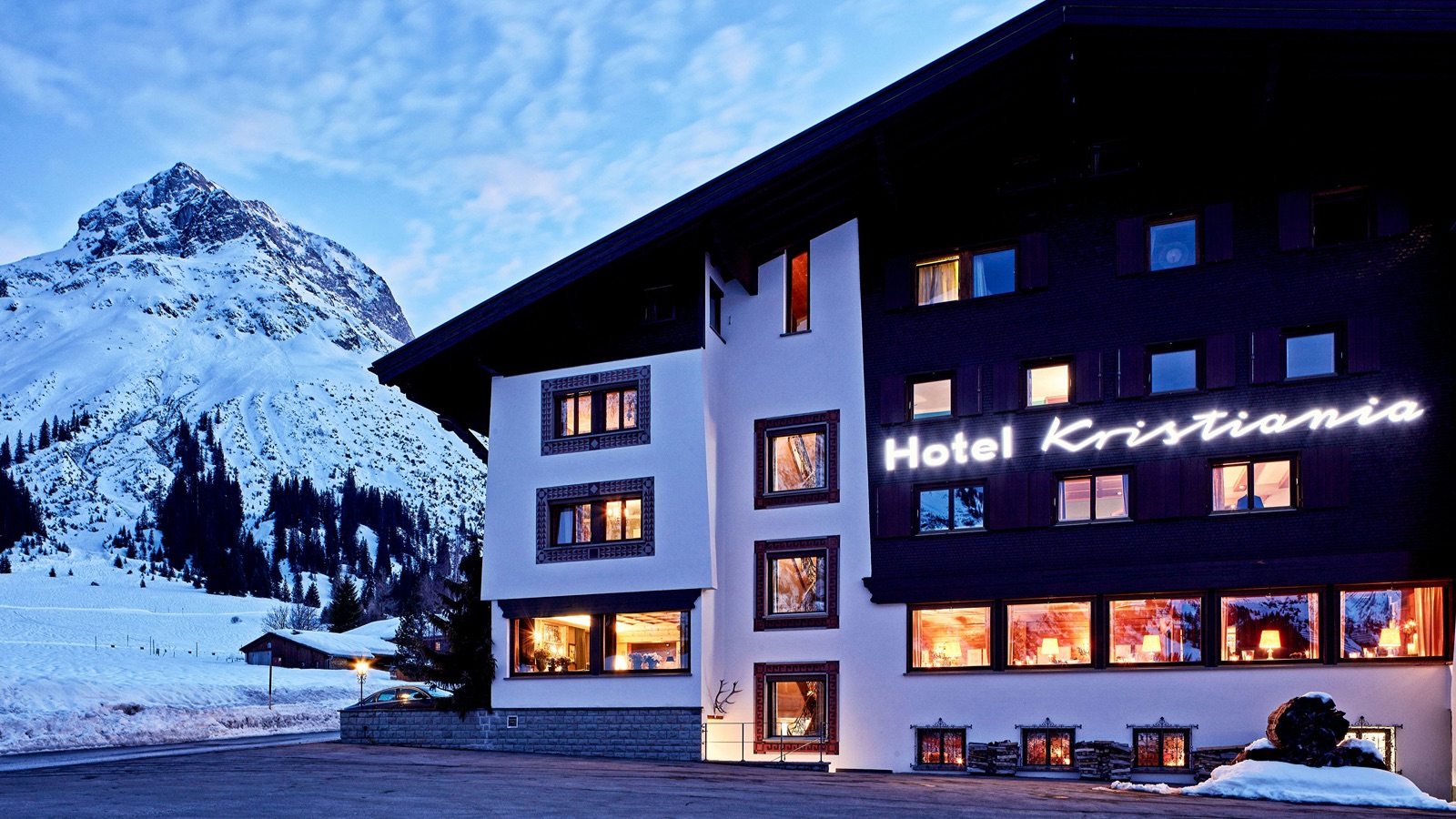 Luxury-Ski-Resort-Lech-Hotel-Kristiana-Oxford-Ski-exterior.jpg