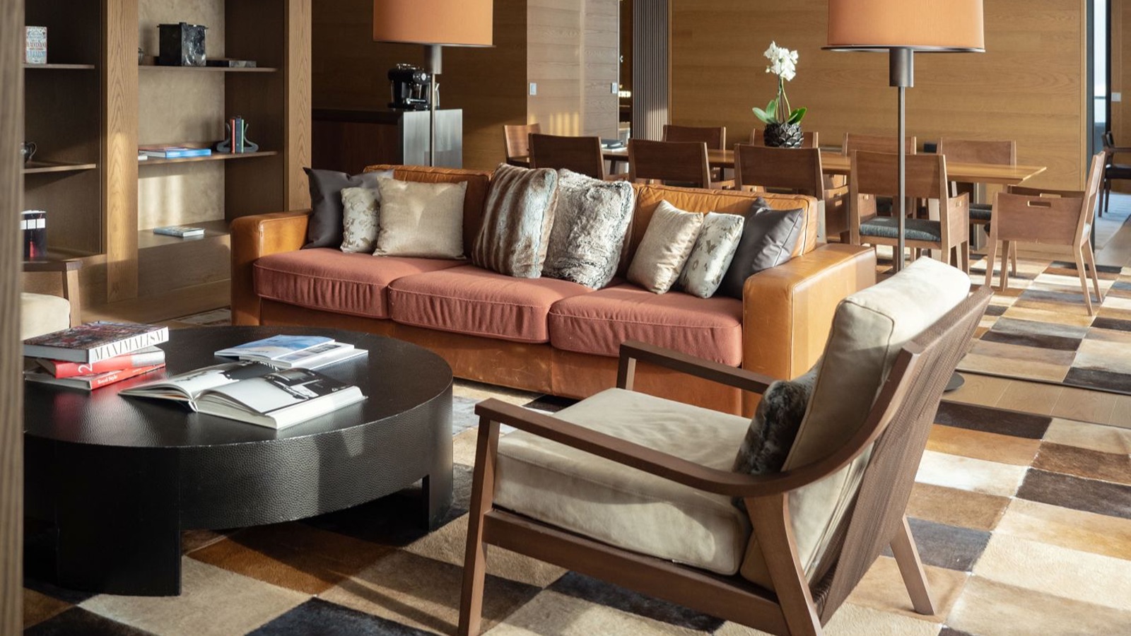 Luxury-Ski-Resort-Andermatt-Hotel-Chedi-Andermatt-Oxford-Ski-suite3.jpg
