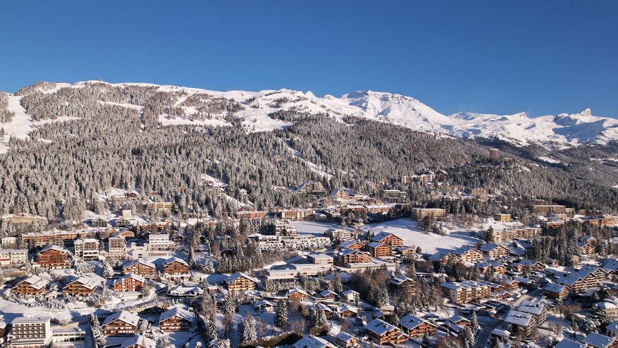 Luxury-Ski-Hotel-Crans-Ambassador-OSC- View (2).jpg