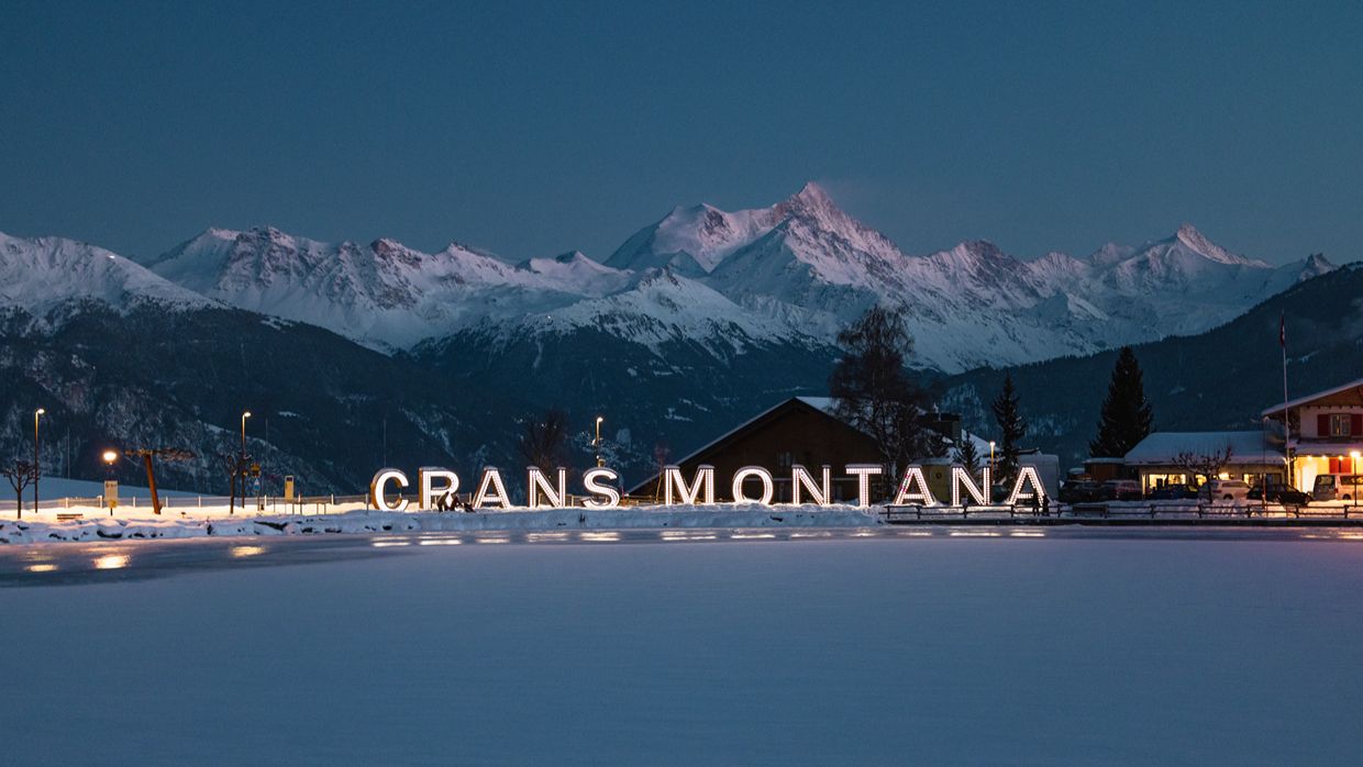 Luxury-Ski-Hotel-Crans-Ambassador-OSC- Ski (18).jpg