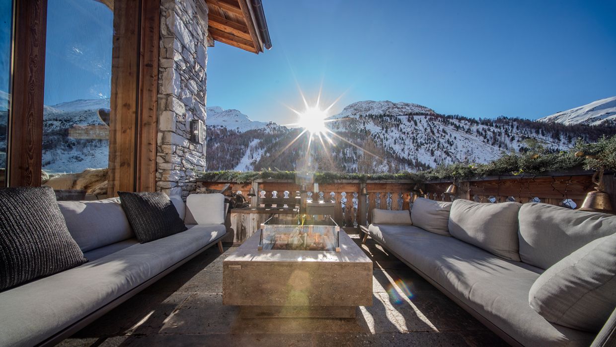 Luxury-Ski-Chalet-Vald'Isere-ChaletOrca-OSC-Outside seating (2).jpg