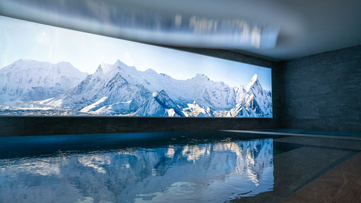 Luxury-Ski-Chalet-Vald'Isere-ChaletOrca-OSC- Pool.jpg