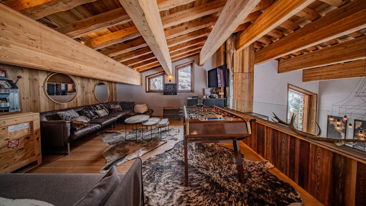 Luxury-Ski-Chalet-Orso-OSC-Games room.jpg