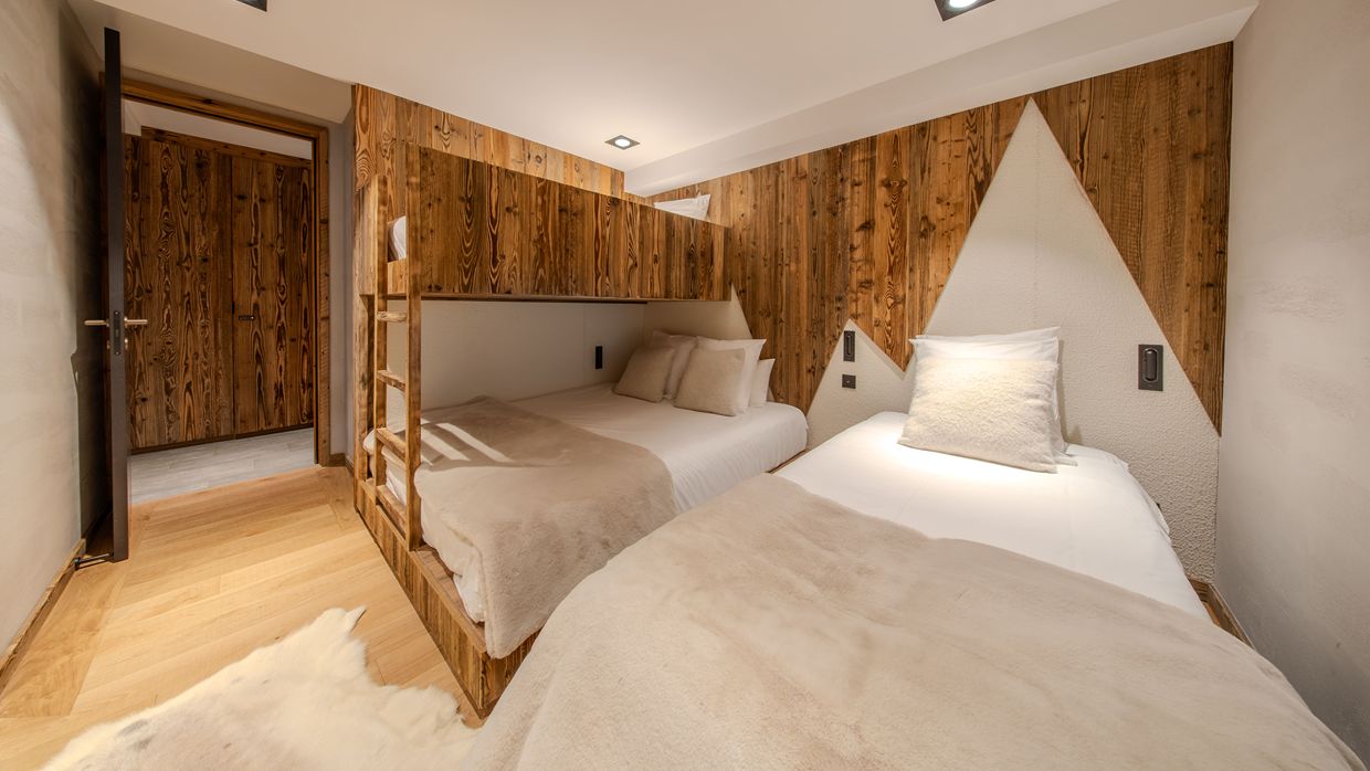 Luxury-Ski-Chalet-Orso-OSC- Twin.jpg