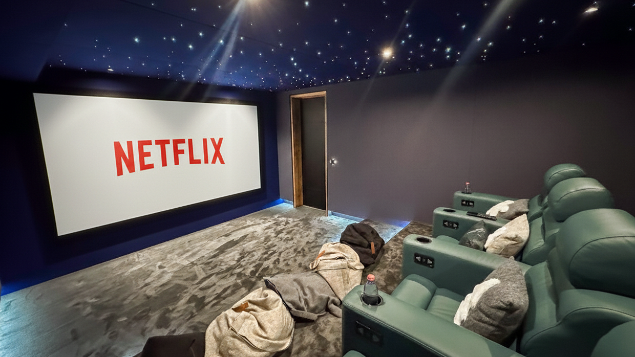 Luxury-Ski-Chalet-Orso-OSC-Cinema.png