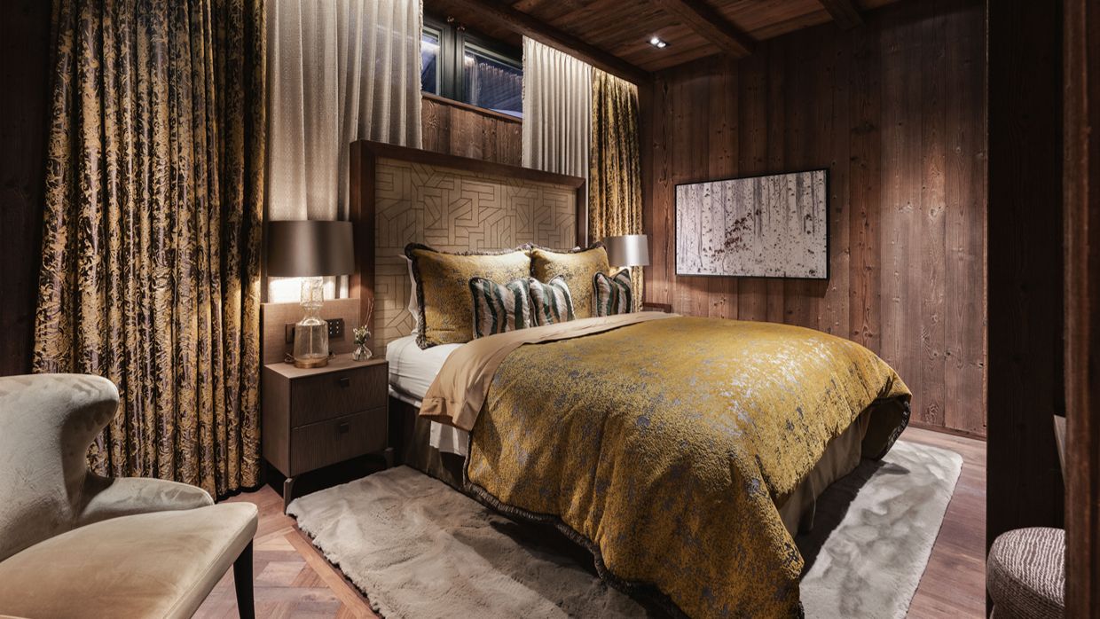 Luxury-Ski-Chalet-Lech-Steinlodge-OSC-Bedroom 3.jpg
