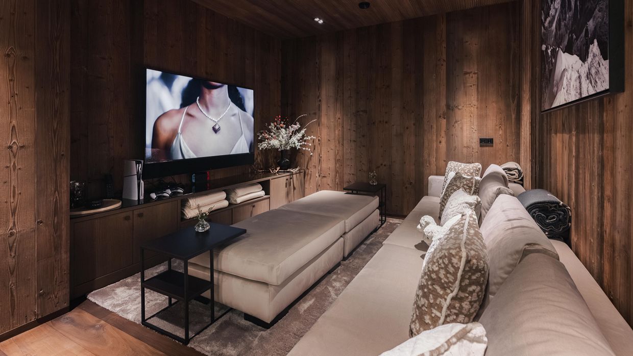 Luxury-Ski-Chalet-Lech-Steinlodge-OSC-Game room.jpg
