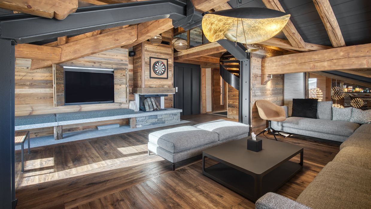 Luxury-Ski-Chalet-Tignes-Eden-Roc-OSC-Lounge (1).jpg