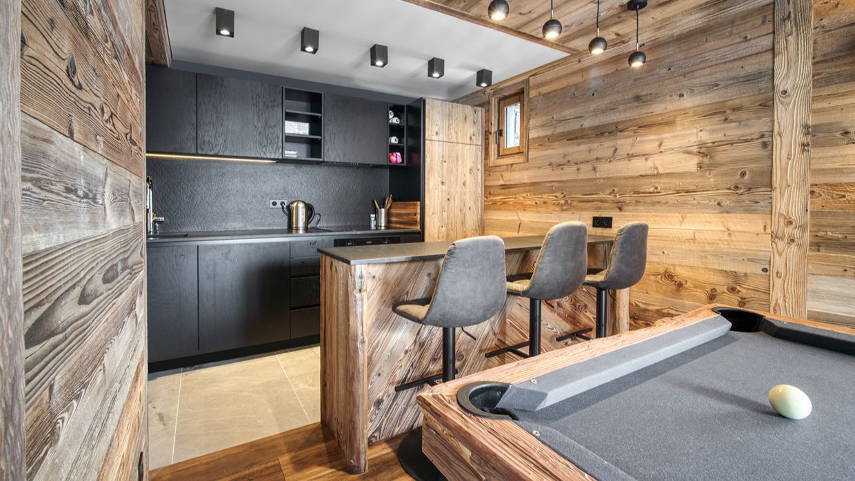 Luxury-Ski-Chalet-Tignes-Eden-Roc-OSC-Games room  (1).jpg
