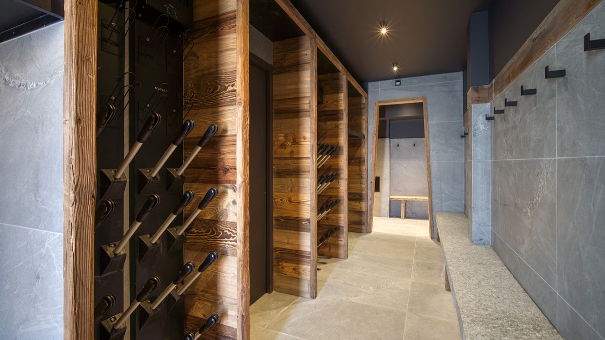 Luxury-Ski-Chalet-Tignes-Eden-Roc-OSC-Ski Room.jpg