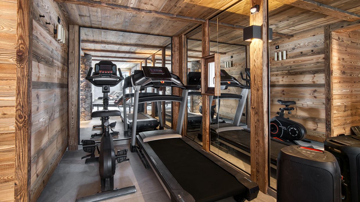 Luxury-Ski-Chalet-Tignes-Eden-Roc-OSC-Gym.jpg