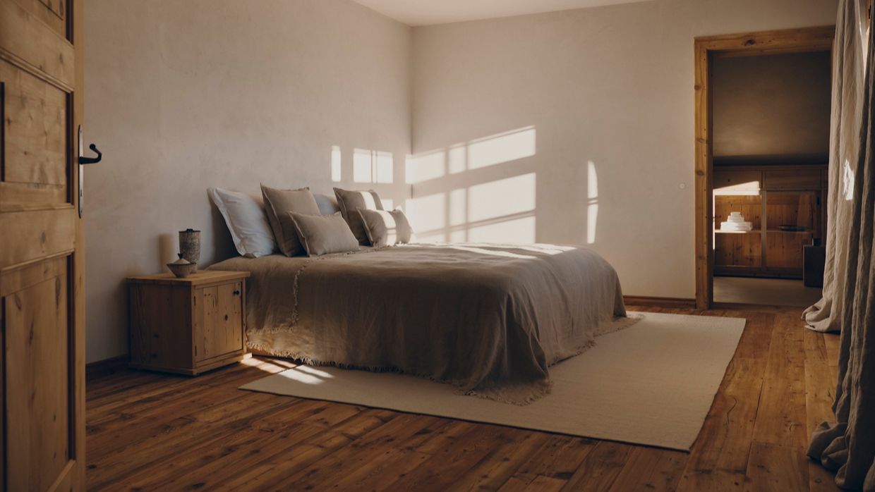 Luxury-Ski-Hotel-Dolomites-Forestis-OSC-Bedroom.jpg