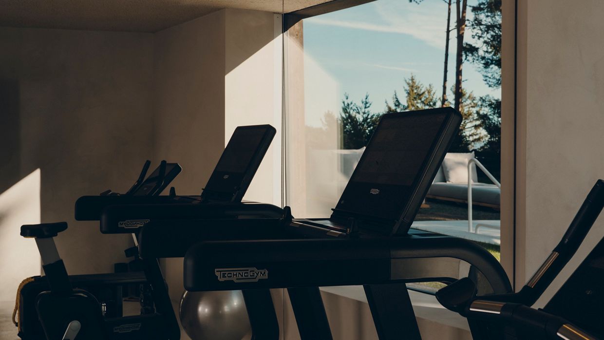 Luxury-Ski-Hotel-Dolomites-Forestis-OSC-Gym.jpg