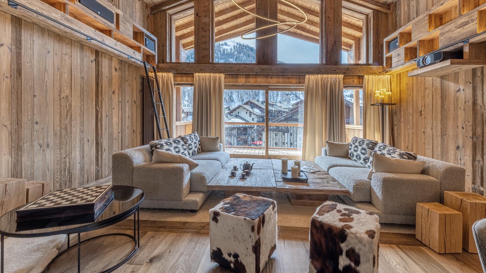 Luxury-Ski-Chalet-Val-D-Isere-Chalet-Andes-Oxford-Ski-Lounge.jpg