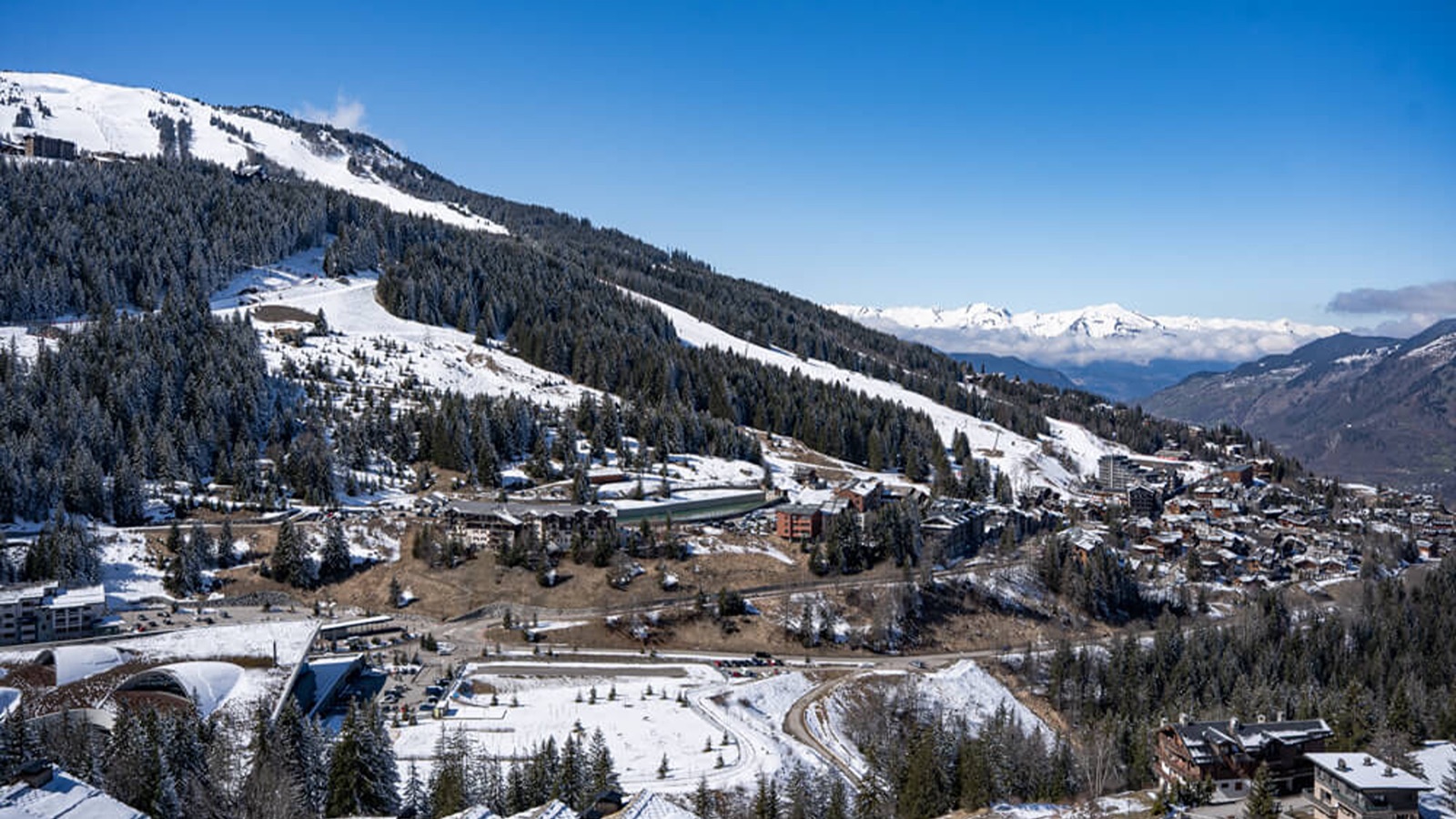 Luxury-Ski-Chalet-Courchevel-1650-Steamboat-Oxford-Ski-Exterior.jpg