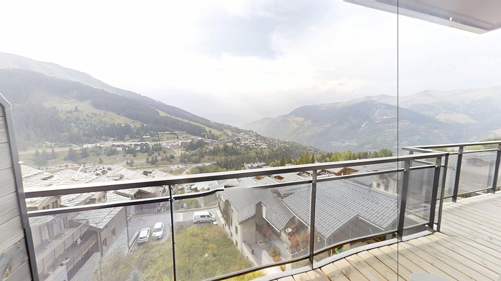 Luxury-Ski-Chalet-Courchevel-1650-Steamboat-Oxford-Ski-Balcony.jpg