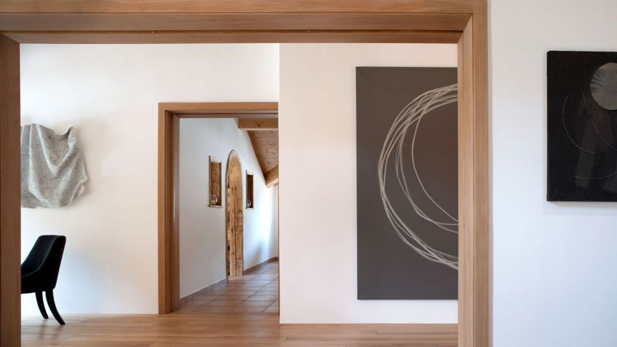 Luxury-Ski-Chalet-Klosters-Haus-Alpina-OSC-Hall.jpg