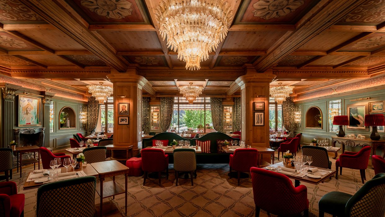 Luxury-Ski-Hotel-Gstaad-GstaadPalace-OSC-Lounge (2).jpg