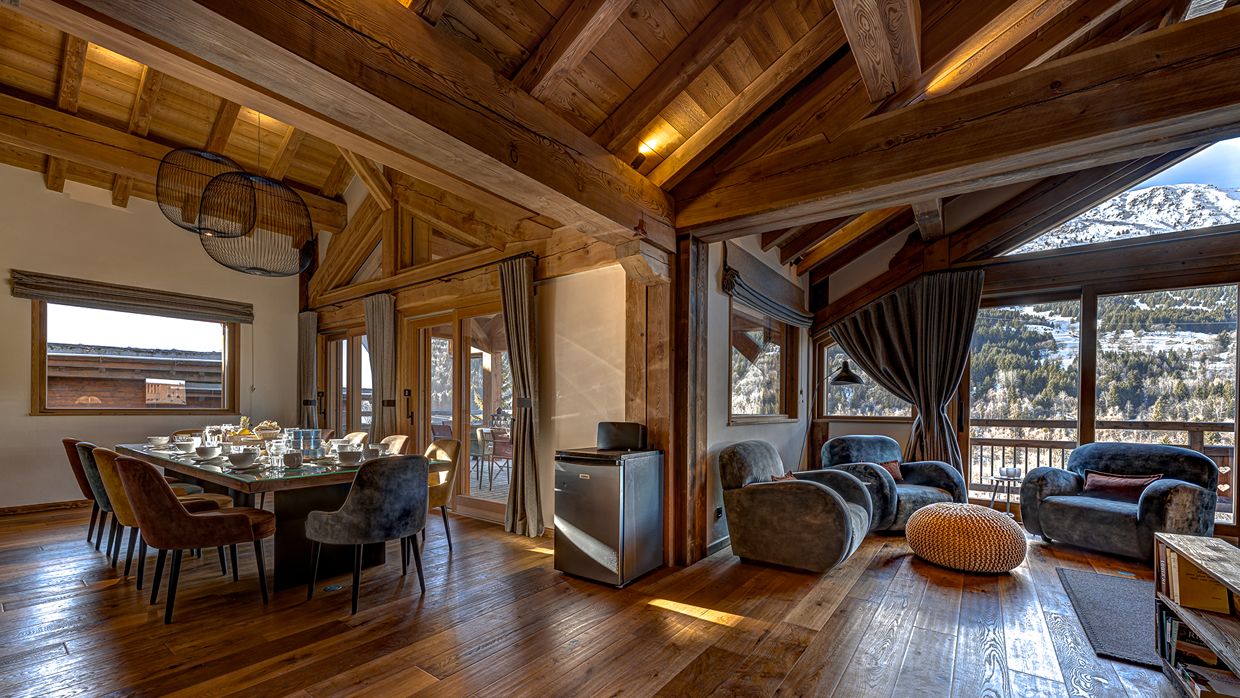 Luxury-Ski-Chalet-Meribel-ChaletMyriam-OSC-Living.jpg