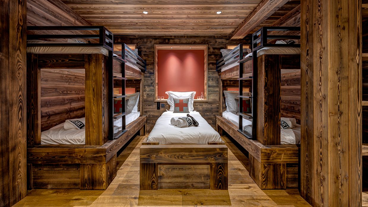 Luxury-Ski-Chalet-Meribel-ChaletMyriam-OSC-bunkroom (4).jpg
