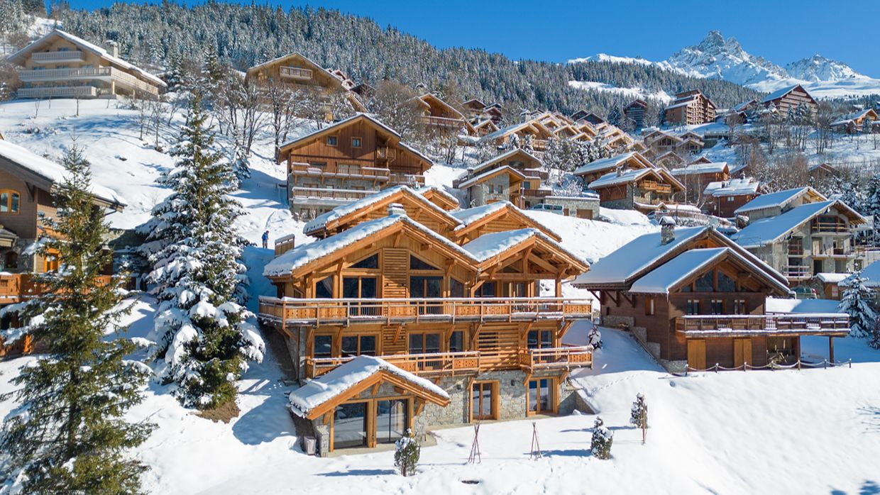 Luxury-Ski-Chalet-Meribel-ChaletMyriam-OSC-Chalet (2).jpg