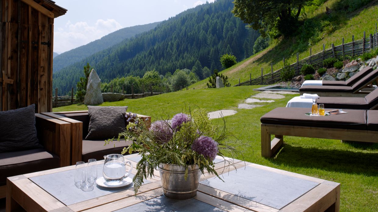 luxury_ski_chalet_white_deer_san_lorenzo_mountain_lodge_plan_de_corones_oxford_ski_relax4.jpg