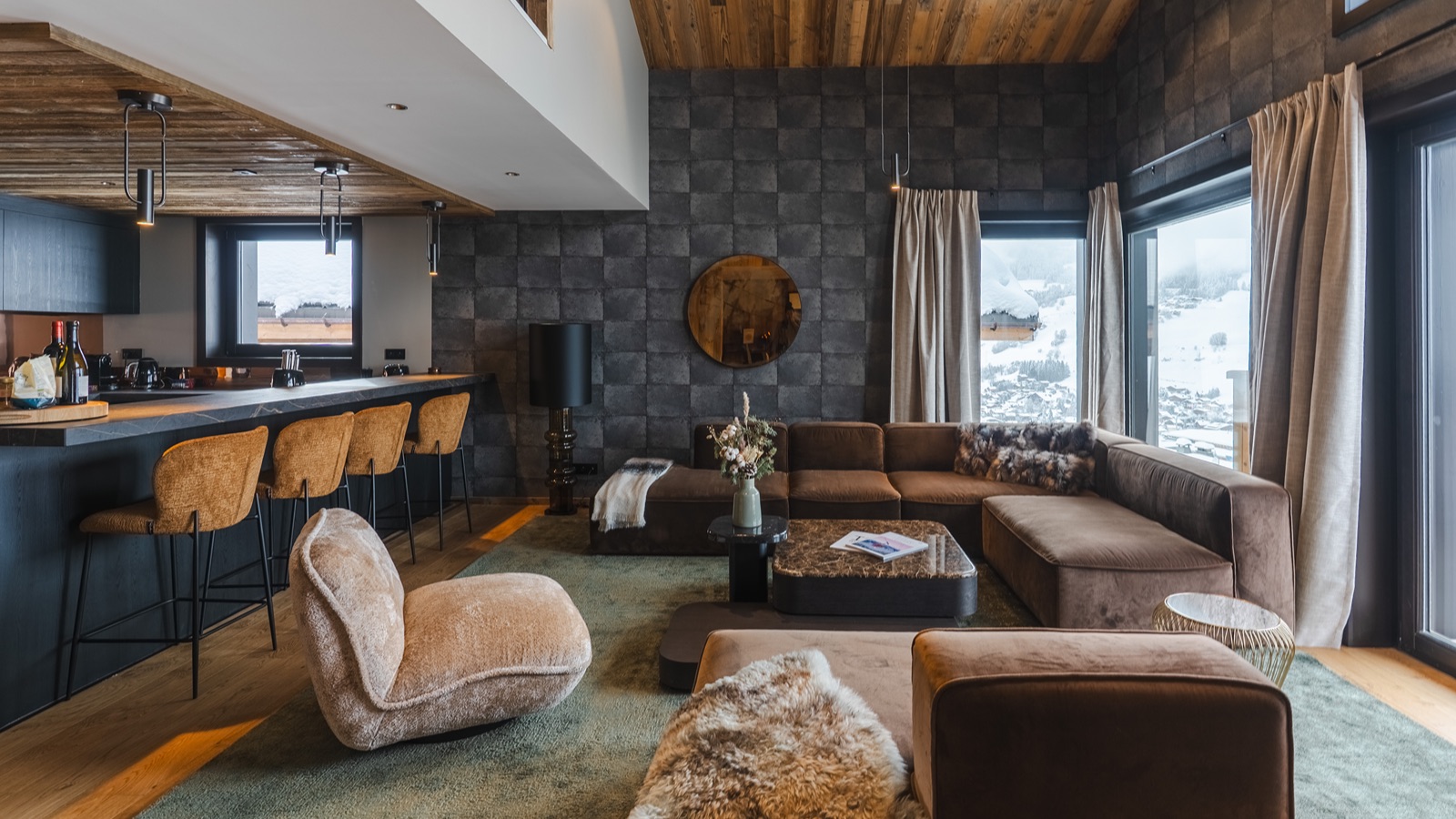 Luxury-Ski-Chalet-Megeve-Le-Penthouse-Alpin-Oxford-Ski-Lounge2.jpg