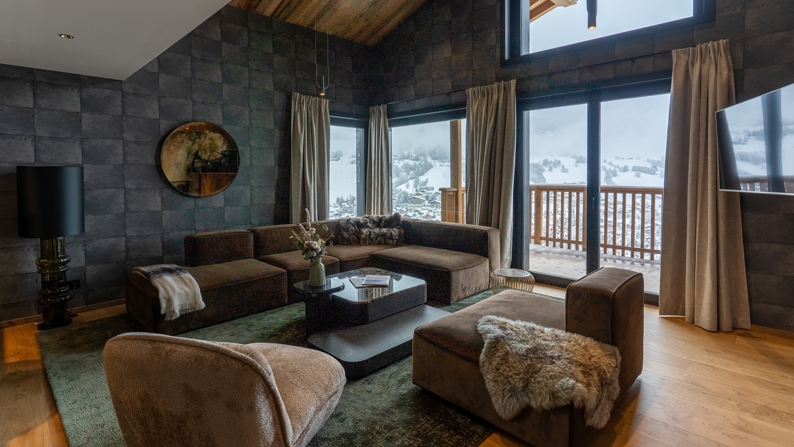 Luxury-Ski-Chalet-Megeve-Le-Penthouse-Alpin-Oxford-Ski-Lounge4.jpg