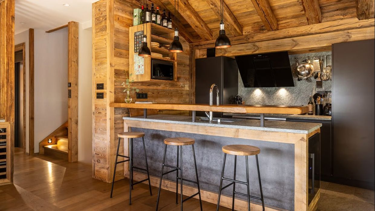 Luxury-Ski-Chalet- Vald'Isere-ChaletOly-OSC-Kitchen1.jpg