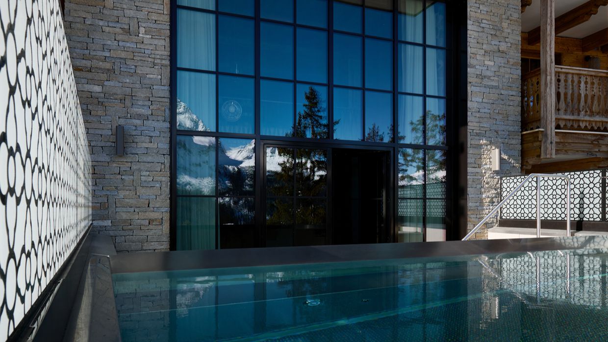 Luxury-Ski-Chalet-Arosa-BelArosa-OSC- Room.jpg