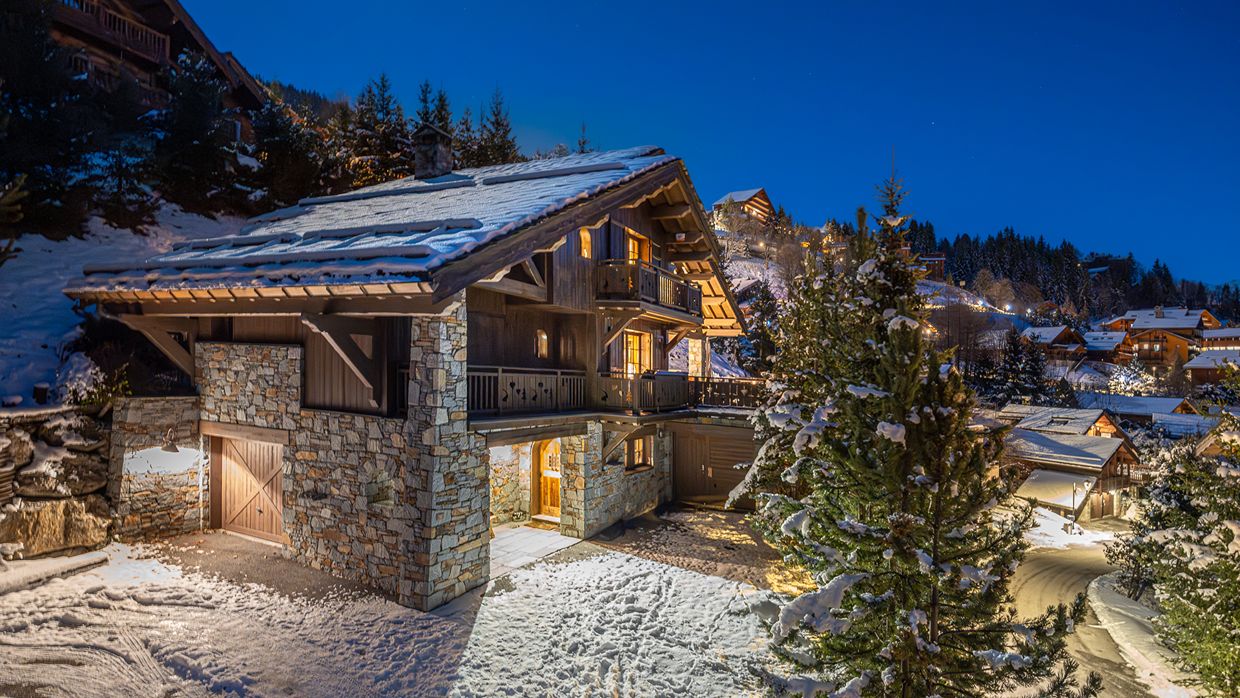 Luxury-Ski-Chalet-Meribel-Amarena-OSC-Chalet (3).jpg