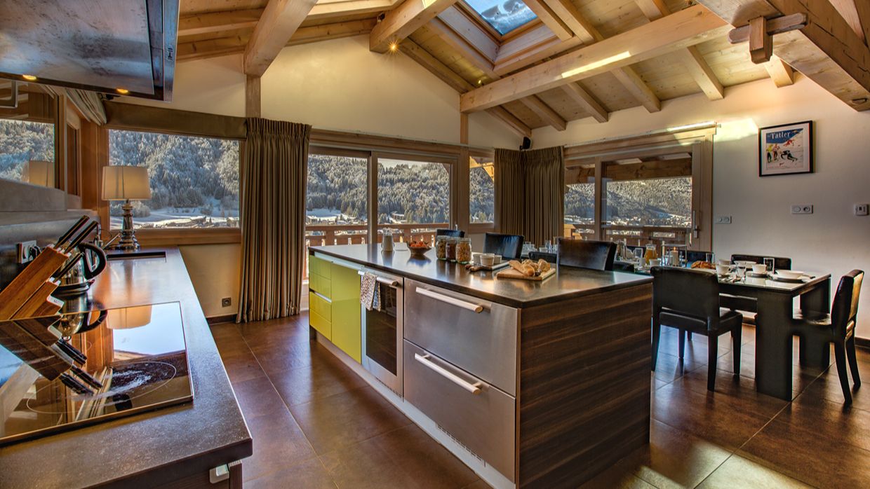 Luxury-Ski-Chalet-Morzine-Bouquetin-OSC- Kitchen.jpg