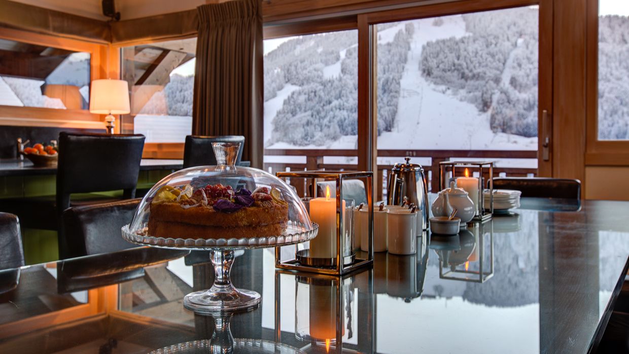 Luxury-Ski-Chalet-Morzine-Bouquetin-OSC- Kitchen (2).jpg