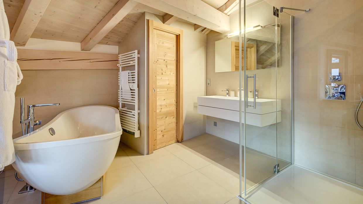 Luxury-Ski-Chalet-Morzine-Bouquetin-OSC- Bathroom (3).jpg