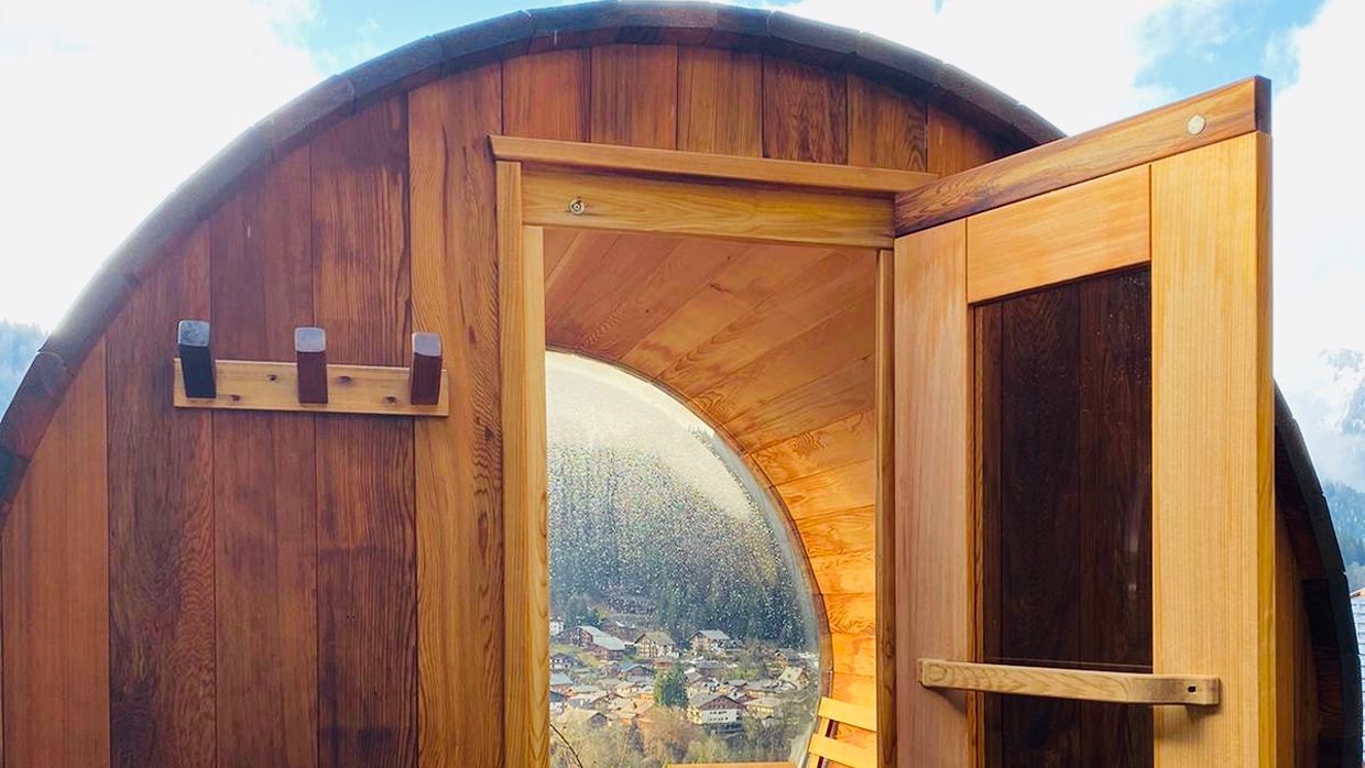 Luxury-Ski-Chalet-Morzine-Bouquetin-OSC- Sauna (1).JPG