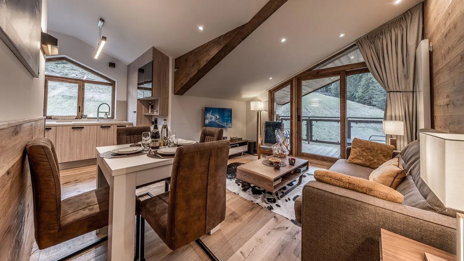 Luxury-Ski-Chalet-Courchevel-1650-Lounge4-Oxford-Ski11.jpeg