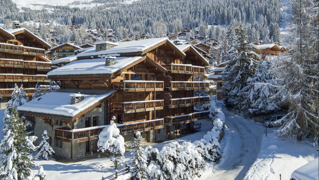 Luxury-Ski-Chalet-Verbier-Ivouette-OSC-Chalet.jpg