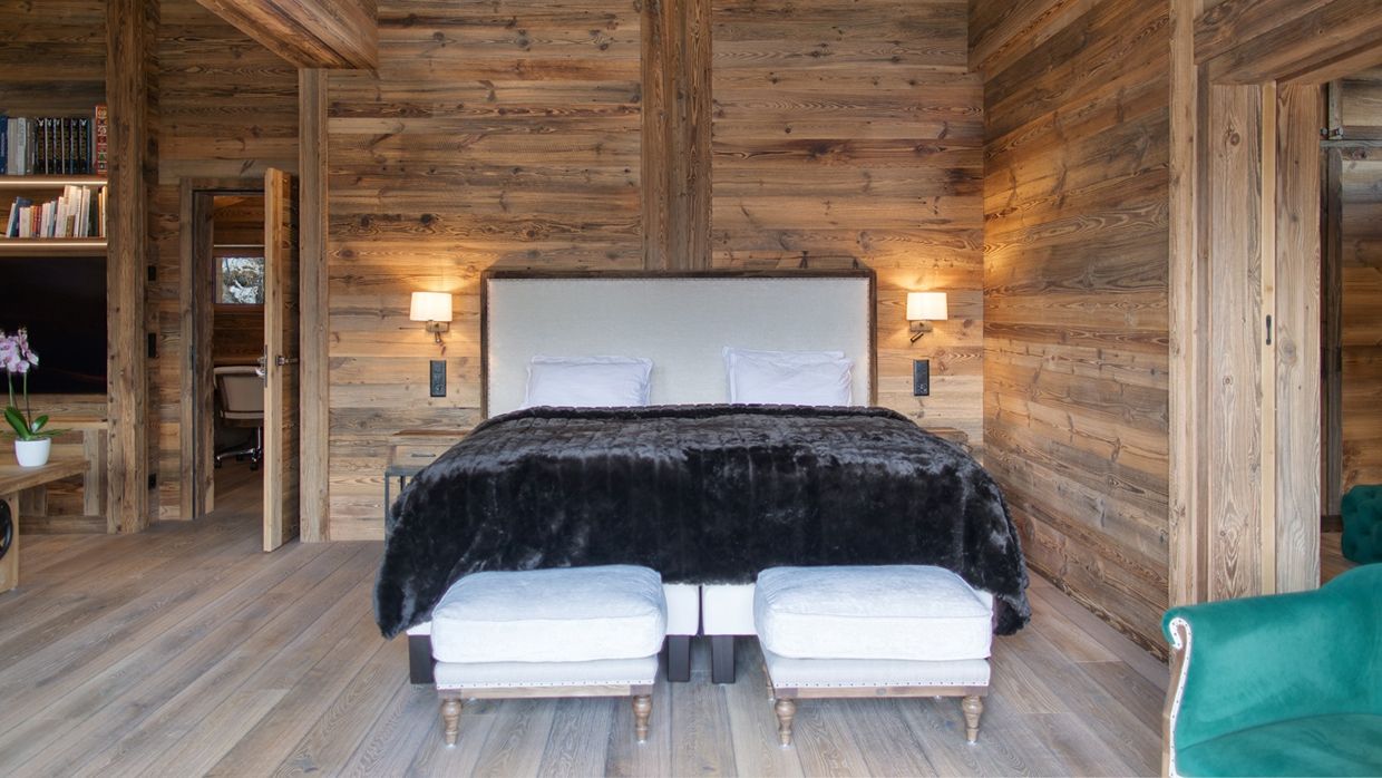 Luxury-Ski-Chalet-Saas-Lycka-OSC-Bedroom.jpg