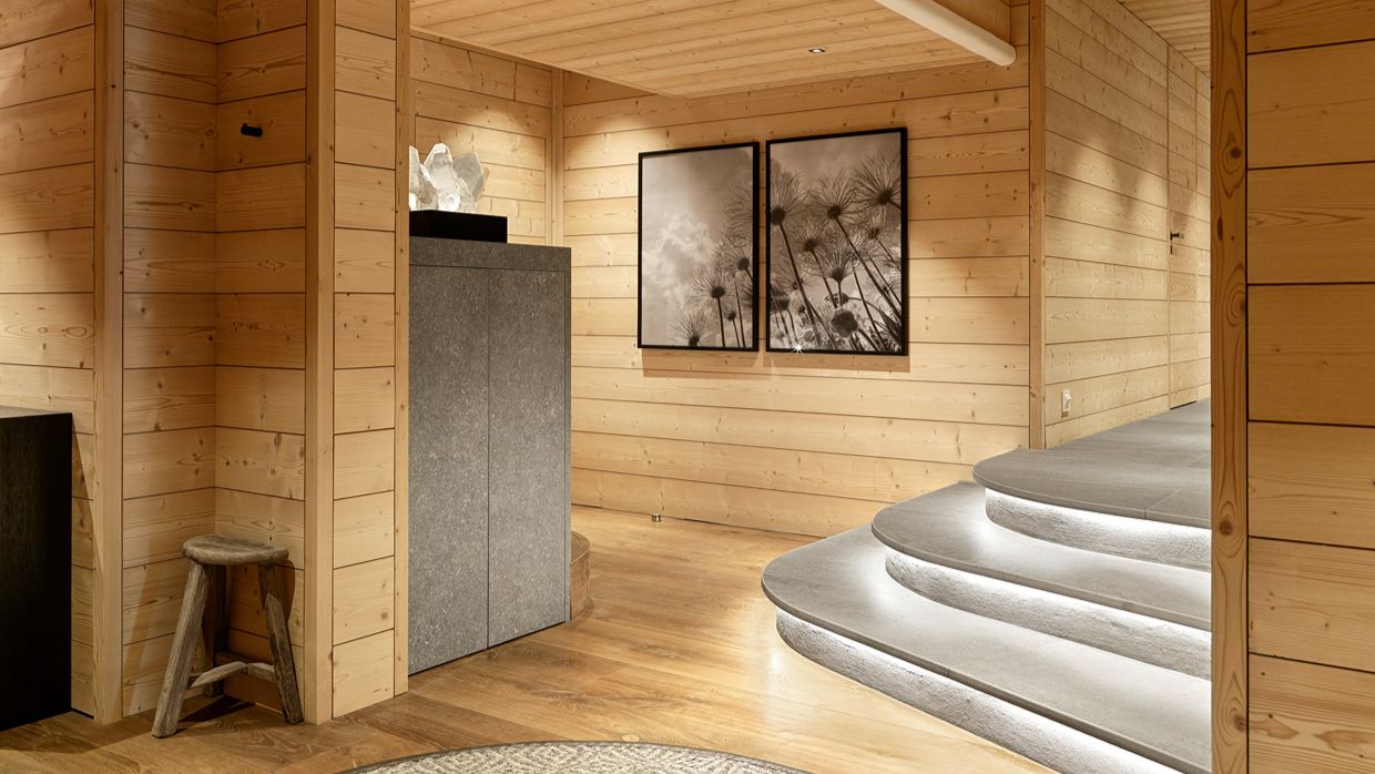 Luxury-Ski-Chaley-PenthouseNabucco-OSC-Stairs.JPG
