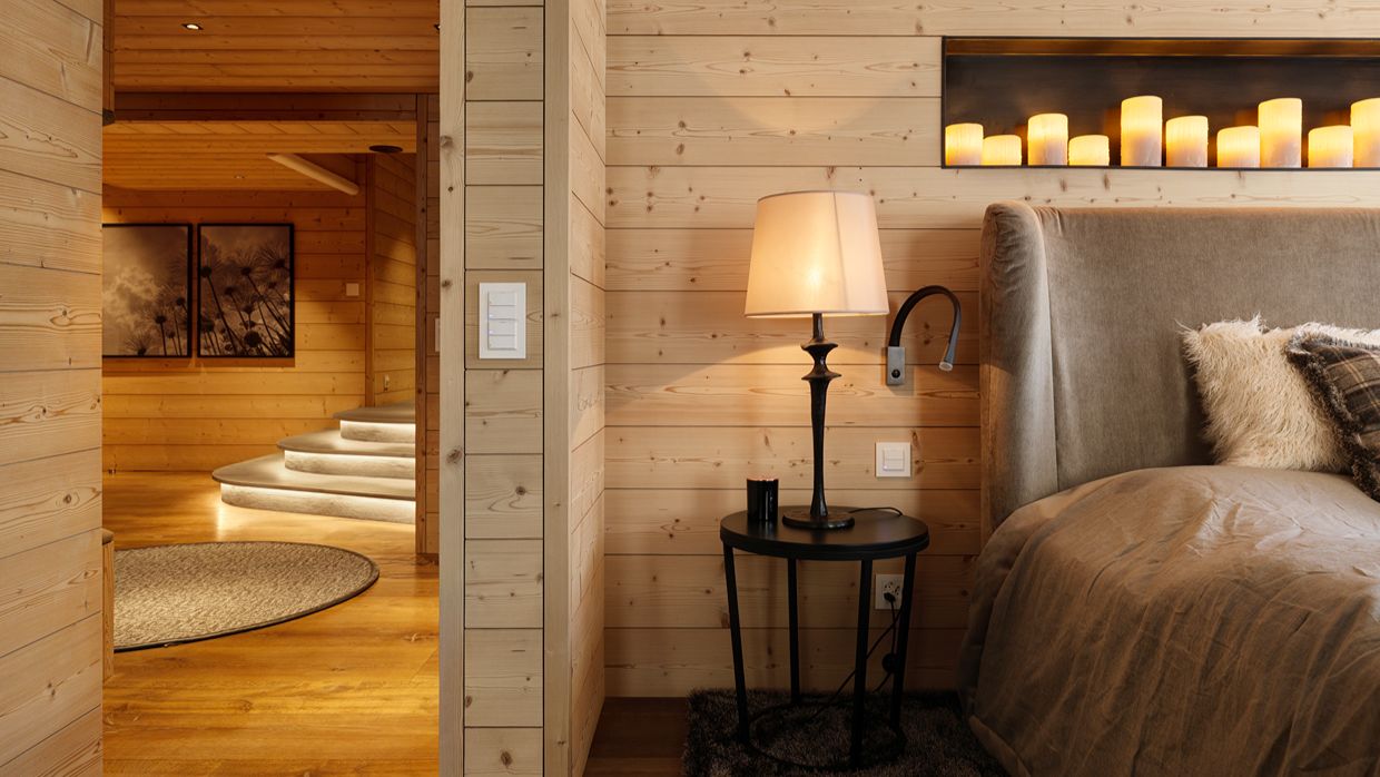 Luxury-Ski-Chaley-PenthouseNabucco-OSC-Bedroom (3).JPG