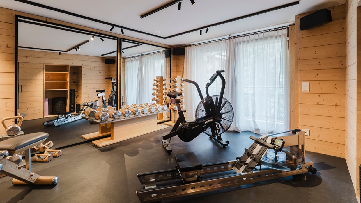 Luxury-Ski-Chaley-PenthouseNabucco-OSC-Gym.jpg