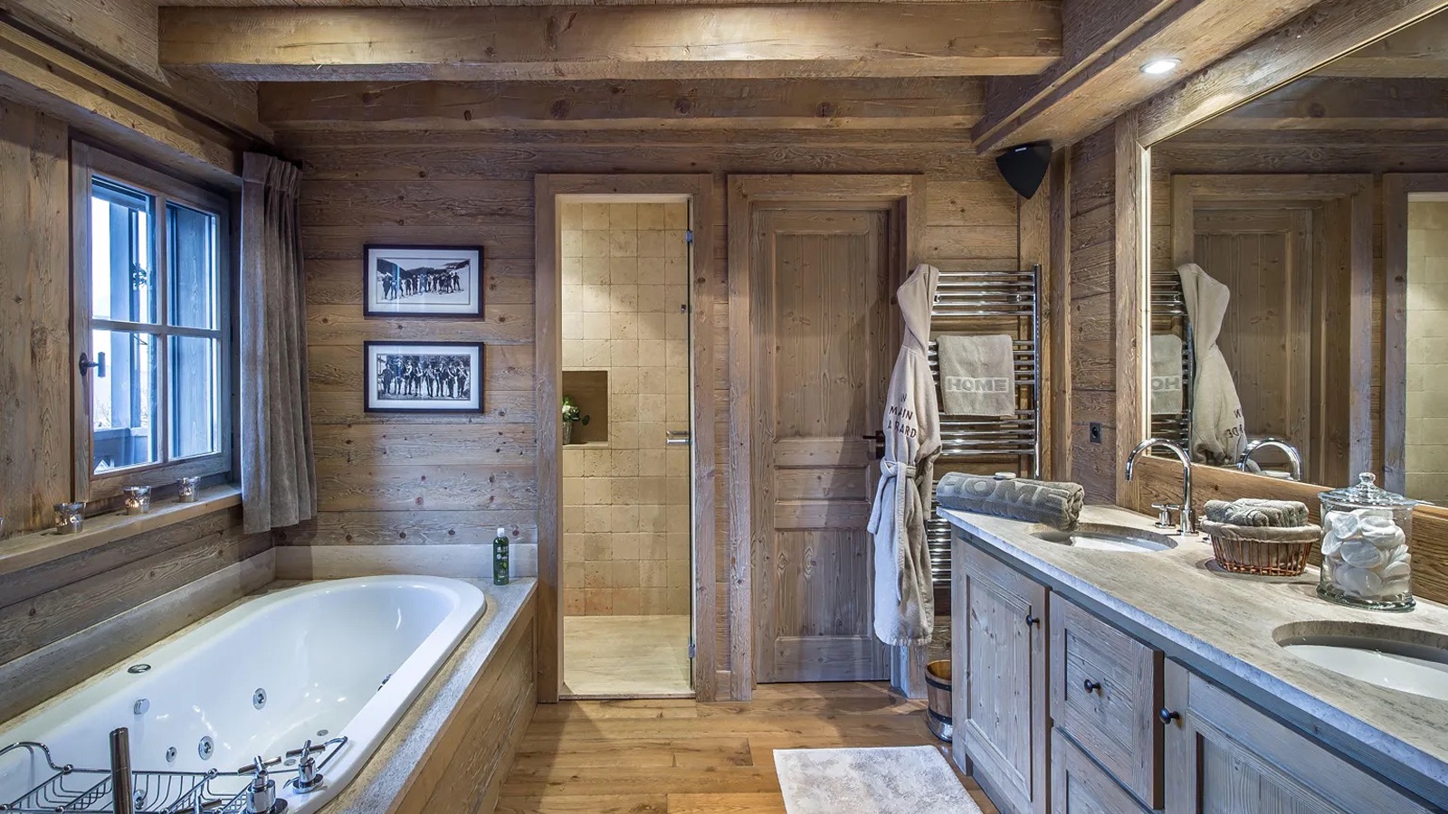 Luxury-Ski-Chalet-Meribel-Chalet-Hadrien-Oxford-Ski-Bathroom.jpg