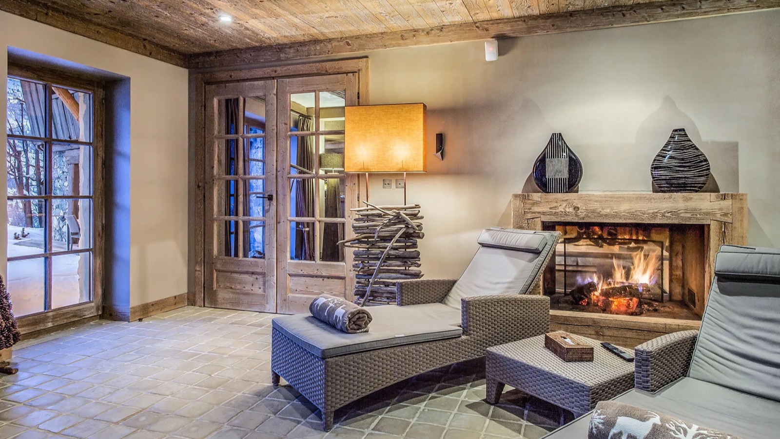 Luxury-Ski-Chalet-Meribel-Chalet-Hadrien-Oxford-Ski-Spa.jpg
