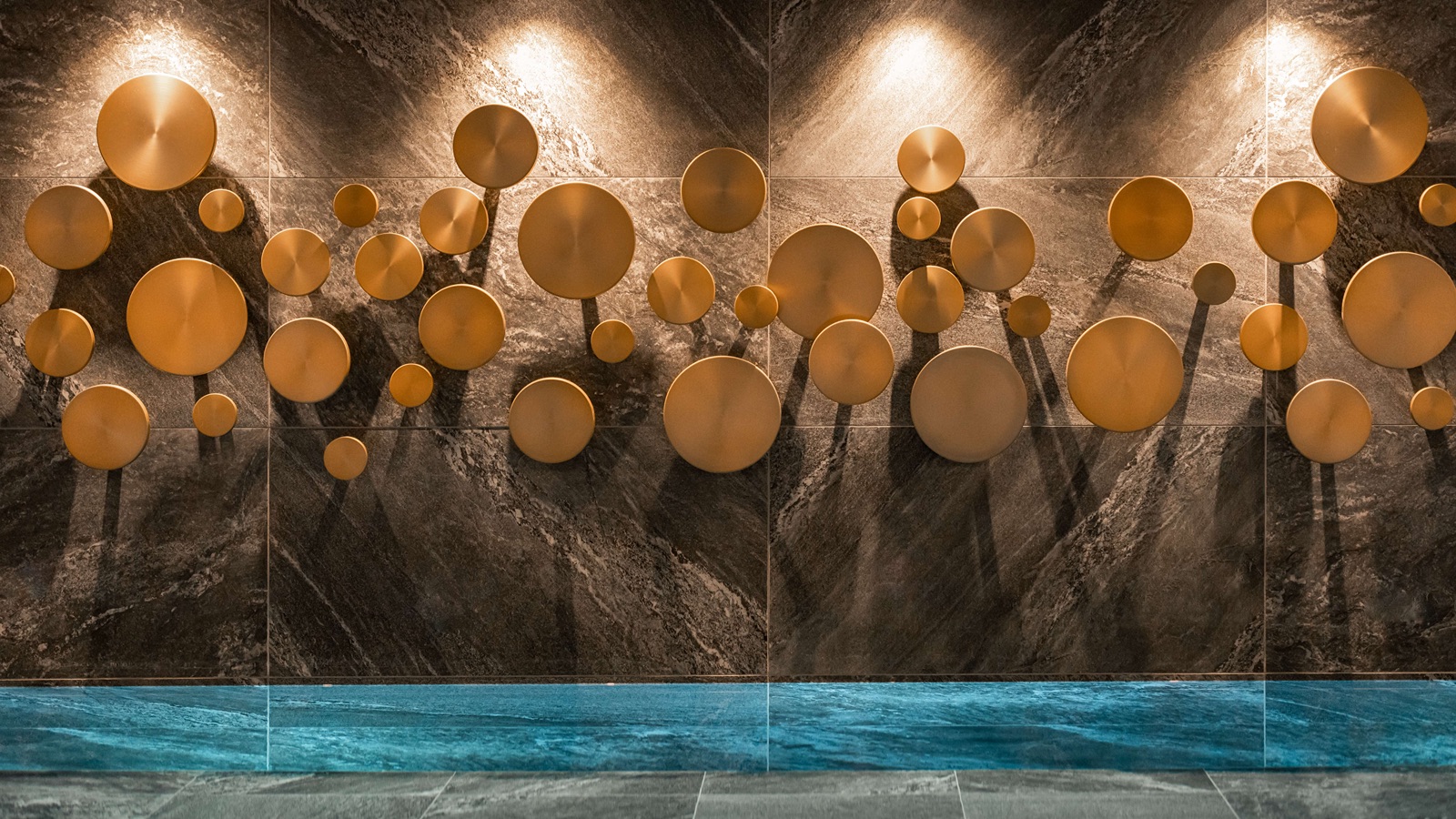 Luxury-Ski-Hotel-Val-D-Isere-Le-K2-Chogori-Oxford-Ski-Pool.jpg