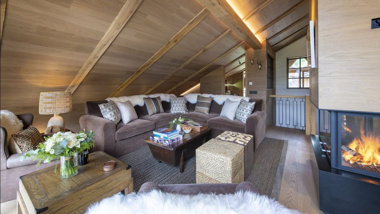 Luxury-Ski-Chalet-Meribel-La-Loze-OSC-Lounge1.jpg