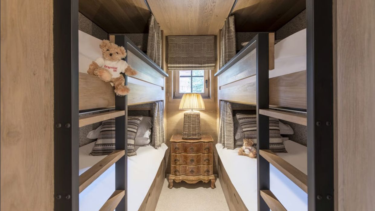 Luxury-Ski-Chalet-Meribel-La-Loze-OSC-Bunkroom.jpg