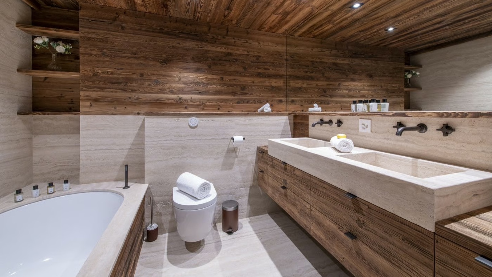 Luxury-Ski-Chalet-Verbier-Apartment-Lussy-Oxford-Ski-Bathroom.jpg