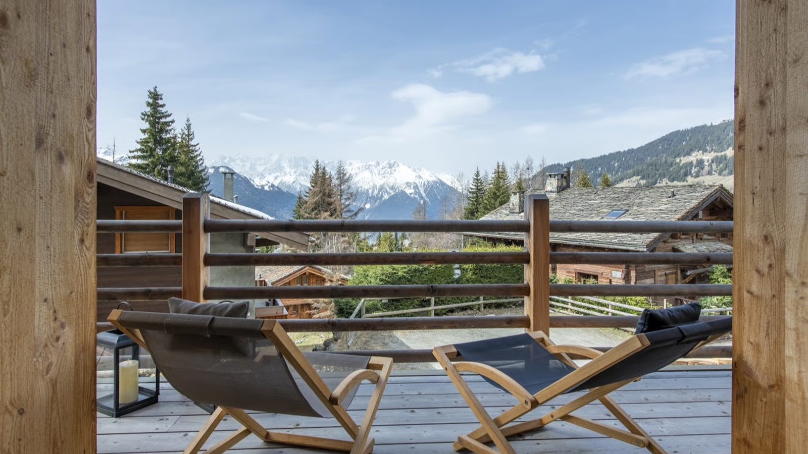 Luxury-Ski-Chalet-Verbier-Chalet-Melilot-Oxford-Ski-Balcony2.jpg